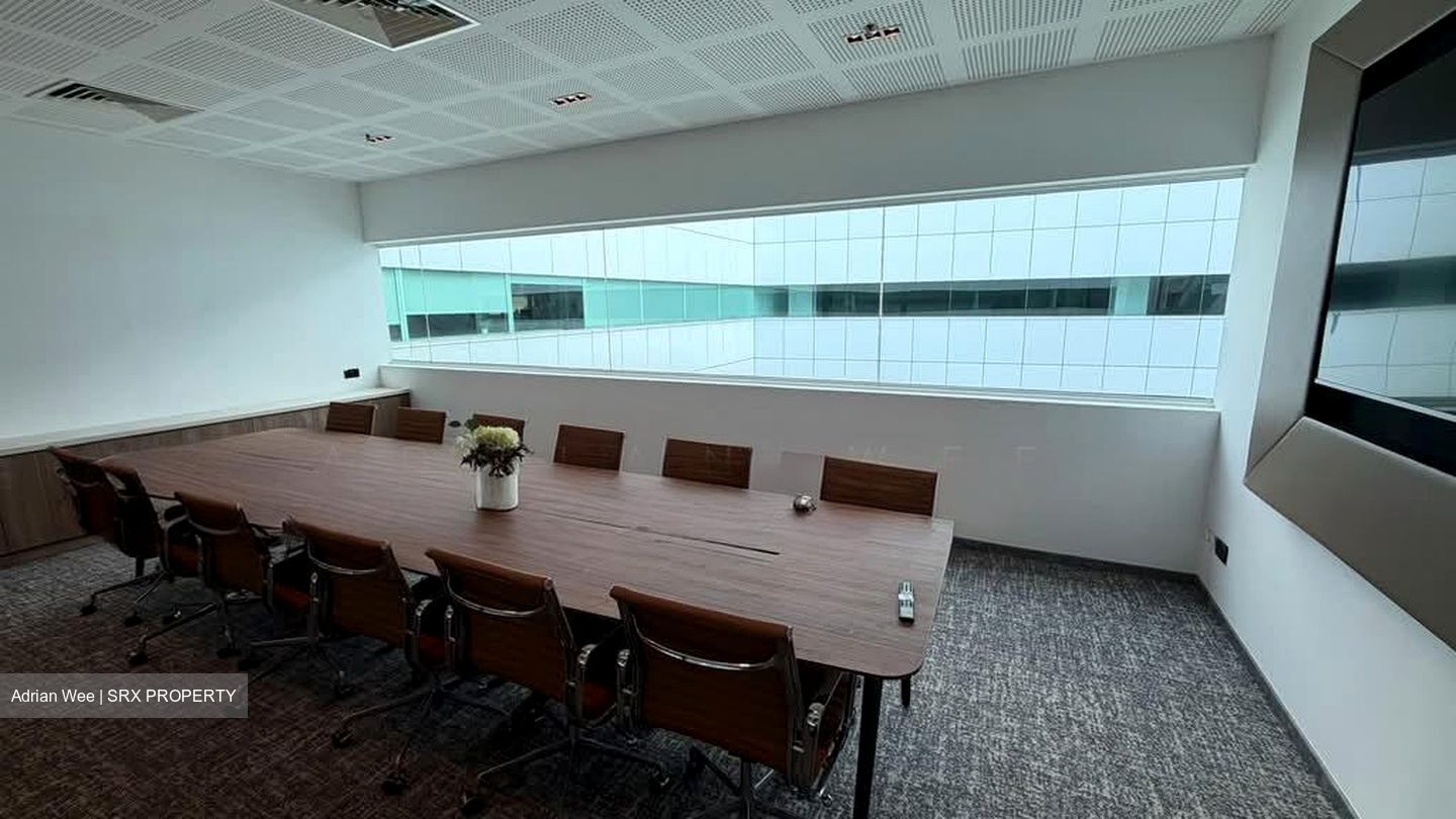 Starhub Green (D14), Office #551384631